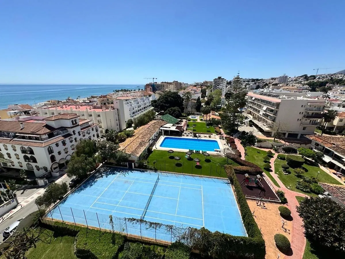 Apartment New Carihuela Park Luxury Close To Beach Sinesedesignhomes Torremolinos